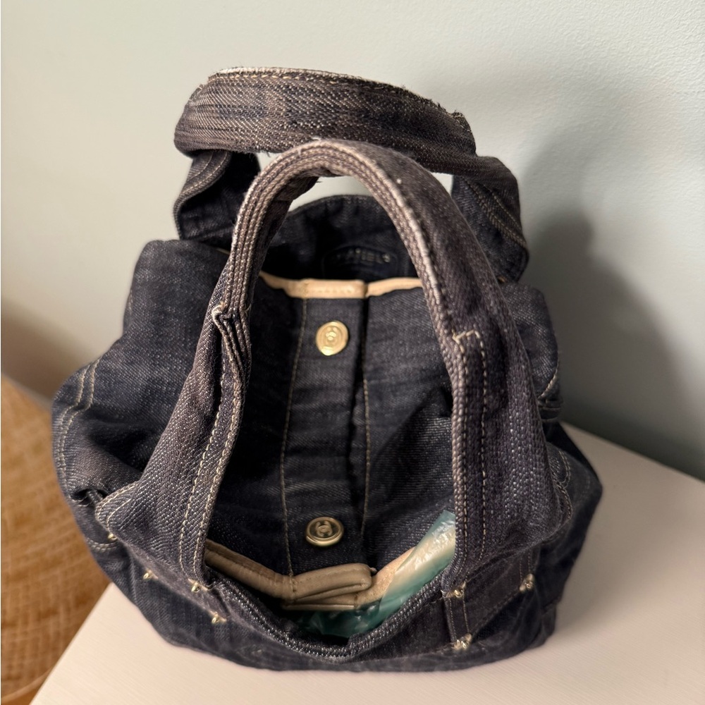 Chic Chanel denim Designer Tote Bag authentic with coa - Picture 4 of 8